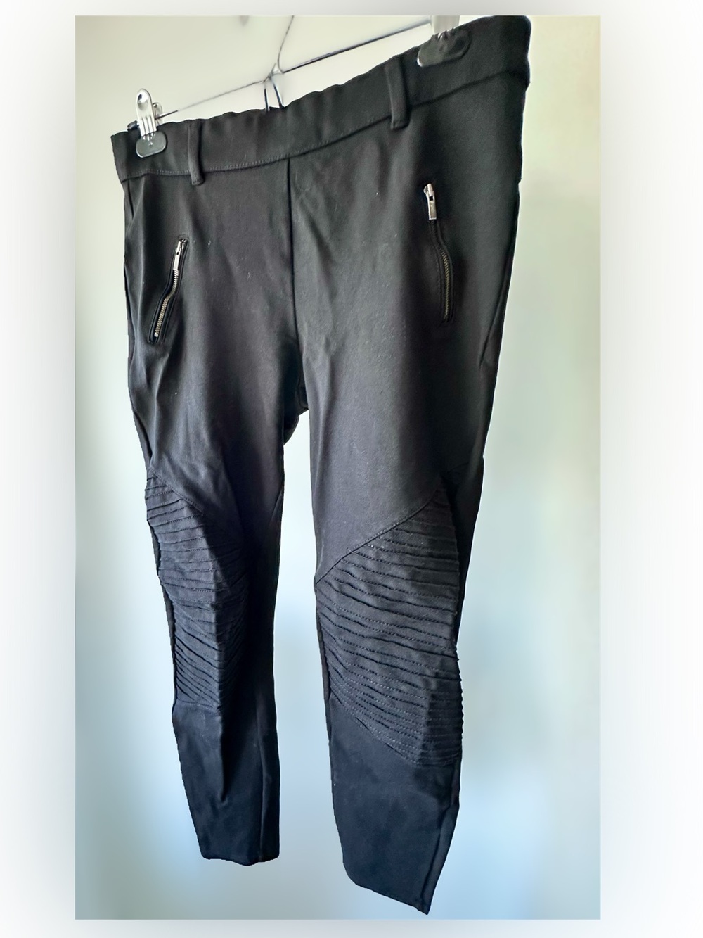 Suzy Shier Black Moto Leggings